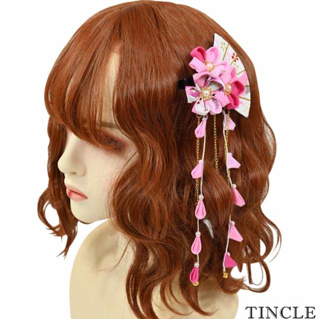 ハンドメイドヘ　大きめつまみ細工　　ヘアクリップ