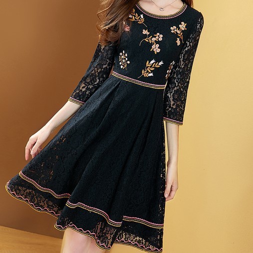 パーティードレス 結婚式 同窓会 二次会 ワンピース 袖あり 代 30代 大人 お呼ばれ 膝丈 花柄 刺繍 シンプル 上品 個性的 黒 ブラックの通販はau Pay マーケット La Vie En Rose