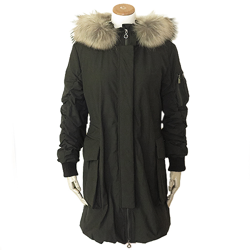 タトラス ファー付モッズコート ダウンコート レディース ソラガ Soraga ダウンジャケット ブラック 黒 Tatras 秋冬人気 ダウンコート 黒の通販はau Pay マーケット Ilbブランドショップ Au Pay マーケット店