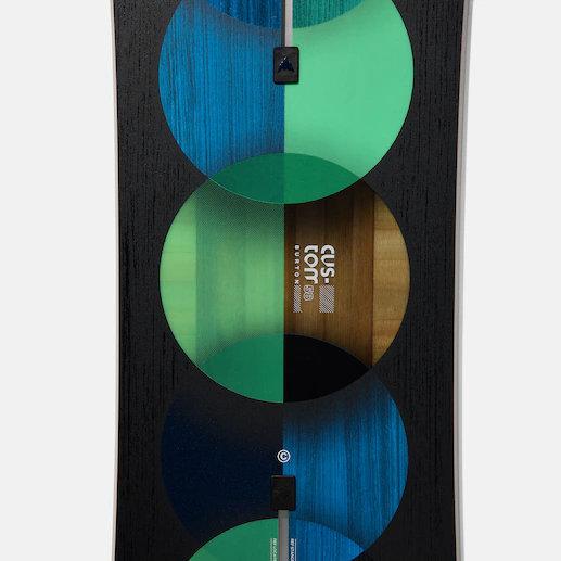 24-25 バートン スノーボード 板 Burton カスタム CUSTOM GRAPHIC 154