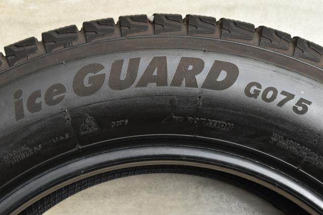 スタッドレスタイヤ4本セット(ホイールなし) バリ溝 スタッドレス