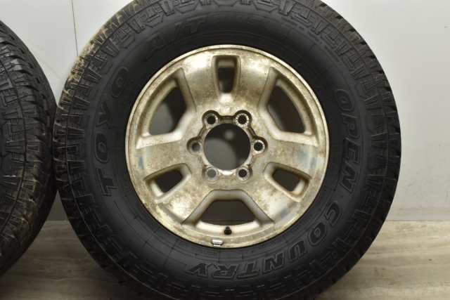 中古タイヤホイール 4本セット 16インチ 7J +15 PCD 139.7 265/70R16