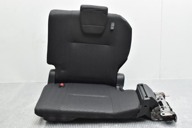 中古 トヨタ 90 ノア ヴォクシー 純正 サードシート 3列目シート 最後尾 1脚 ヘッドレスト付 ブラックの通販は