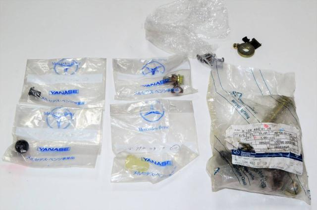 【中古】ベンツ W124 Eクラス 純正 アイドラアーム リペア キット ステアリング ブッシュ ボルト 1244600119【K14927】の通販は 24,674円