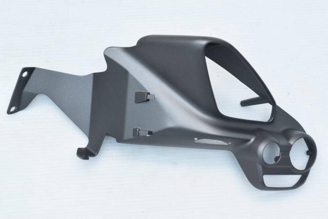【中古】フェラーリ純正 運転席側 エアコン 吹き出し口 右側 1個【K19239-98KT-KT】の通販は