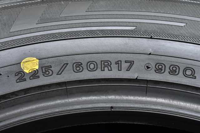 中古 スタッドレス タイヤ 4本セット 225/60R17 99Q スタッドレスタイヤのみ 【 ダンロップ 製 ウインターマックス WM03】の通販はau  PAY マーケット - パーツ販売ナンバーワン au PAY マーケット店 | au PAY マーケット－通販サイト