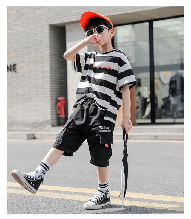 韓国子供服 男の子 夏 セットアップ 半袖tシャツ カーゴパンツ キッズ 2点セット ジュニア 五分丈パンツ スポーツウェア ストリート ダンの通販はau Pay マーケット Cutie