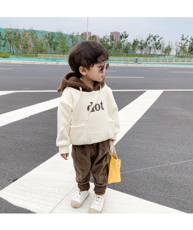 韓国子供服 パーカー 男の子 新作 ファッション プリント柄 かっこいい 防寒 韓国風 可愛い 着まわし 秋冬 加厚 フード付き 結婚式 二次の通販はau Pay マーケット Cutie