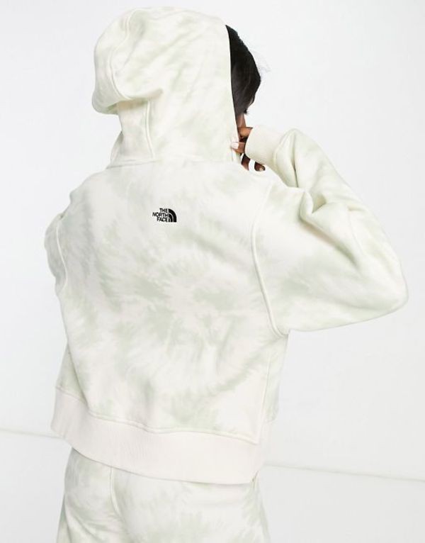 north face essential full zip