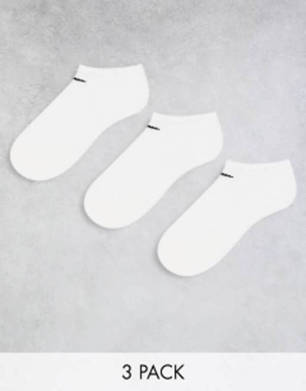 ナイキ レディース 靴下 アンダーウェア Nike Training Everyday Cushioned 3 pack sneaker socks in white WHITEの通販は