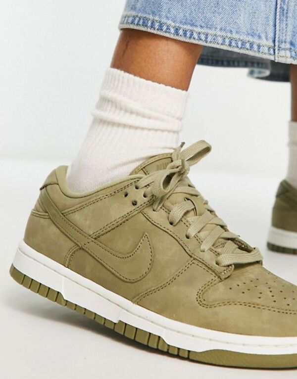 ナイキ レディース スニーカー シューズ Nike Dunk Low PRM MF