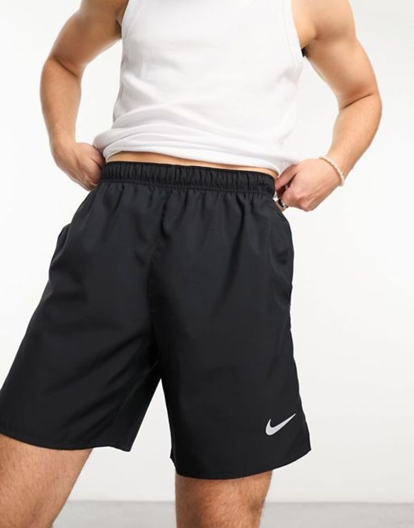 ナイキ メンズ ハーフパンツ・ショーツ ボトムス Nike Running Dri-FIT Challenger 7UL shorts in black Black