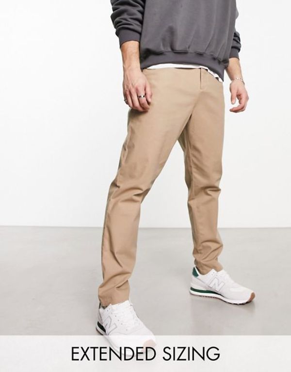 エイソス メンズ カジュアルパンツ ボトムス ASOS DESIGN tapered chinos in stone STONEの通販は