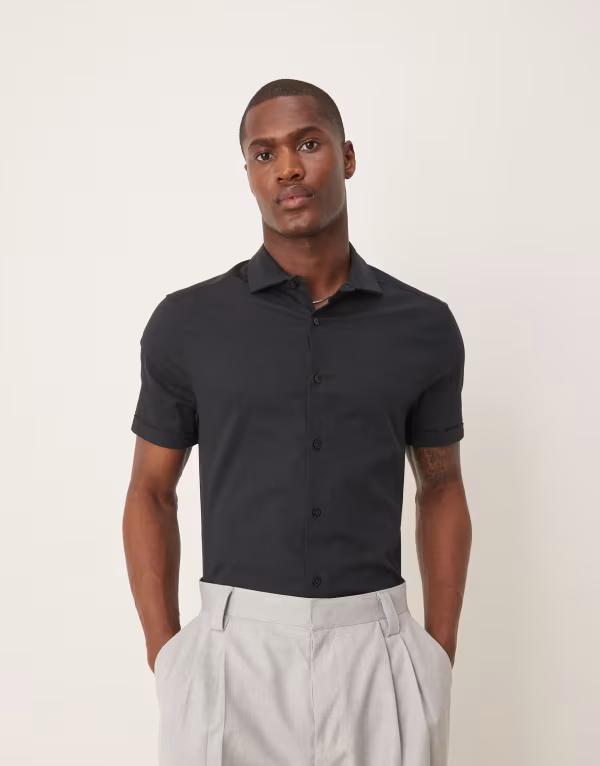 エイソス メンズ シャツ トップス ASOS DESIGN skinny fit royal oxford shirt with cutaway collar in black Blackの通販は 8,564円