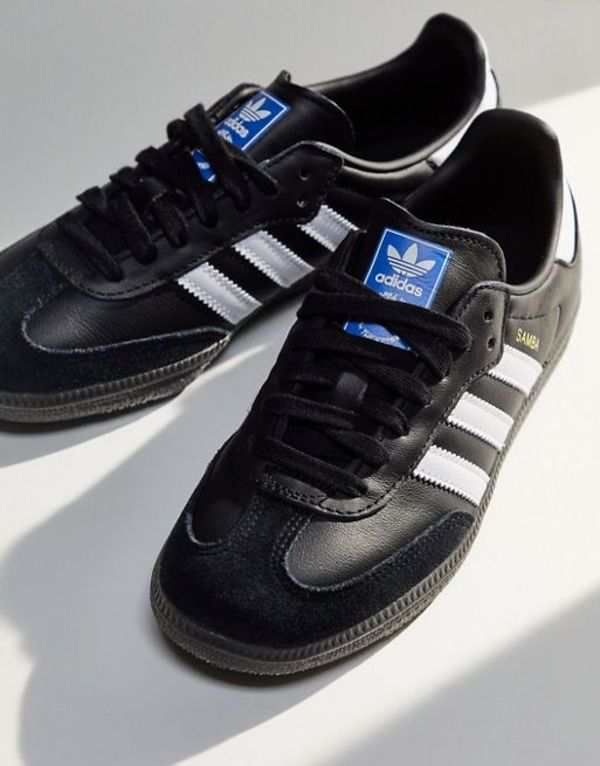 アディダス レディース スニーカー シューズ adidas Originals Samba sneakers in black and white Black