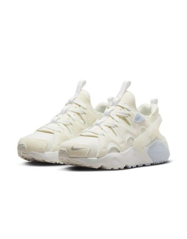 ナイキ レディース スニーカー シューズ Nike Air Huarache Craft sneakers in white WHITE