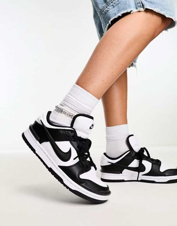 ナイキ レディース スニーカー シューズ Nike Dunk Low sneakers in black iridescent WHITE