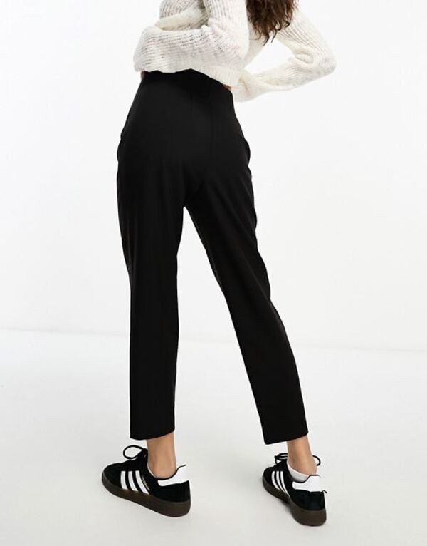 エイソス レディース カジュアルパンツ ボトムス ASOS DESIGN Petite seamed waist pants in black Black