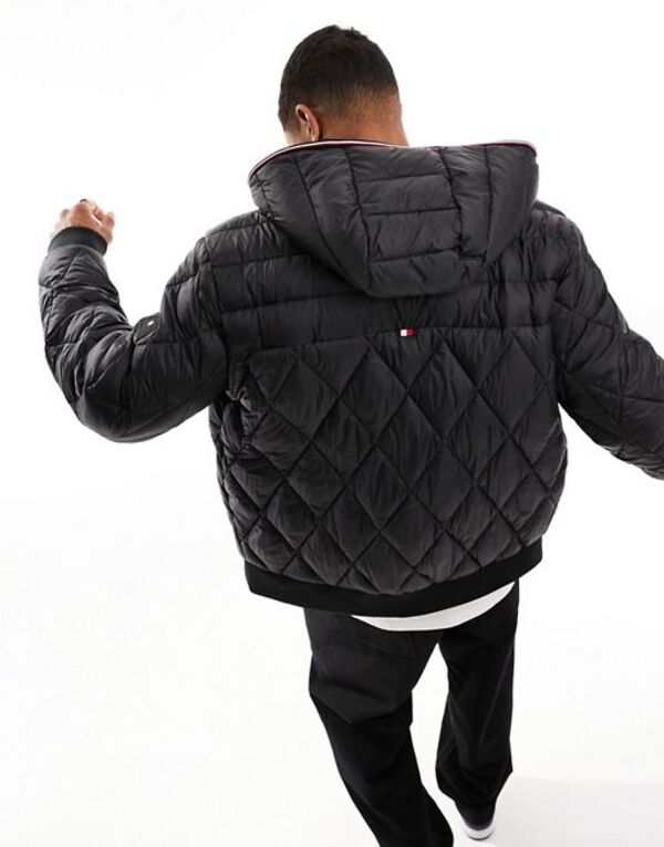 トミー ヒルフィガー メンズ ジャケット・ブルゾン アウター Tommy Hilfiger mix quilt hooded jacket in black Black