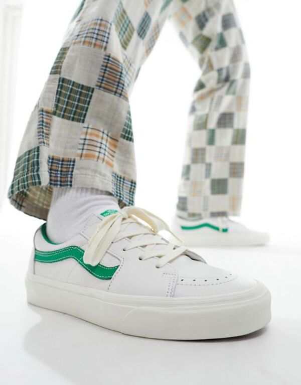 バンズ メンズ スニーカー シューズ Vans Sk8-Low leather sneakers with green detail in white WHITE