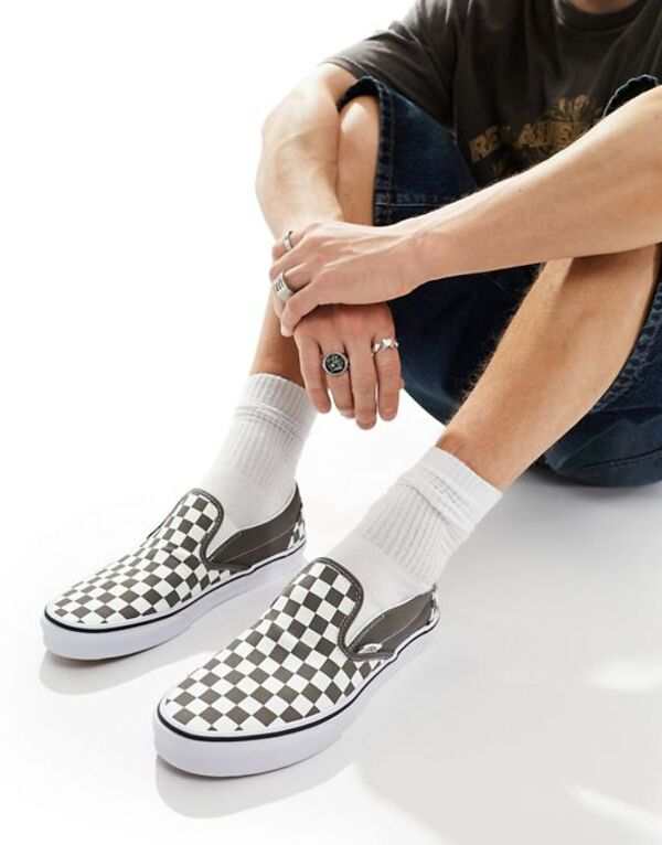 バンズ メンズ スニーカー シューズ Vans Slip On Color Theory sneakers in checkerboard gray Gray