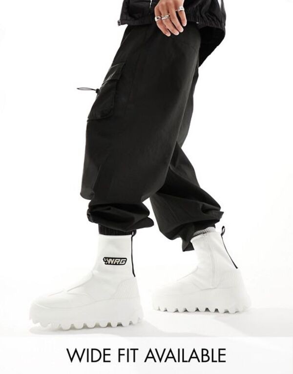 エイソス メンズ ブーツ・レインブーツ シューズ ASOS DESIGN chunky zip up sock boots in white with motocross detailing WHITE