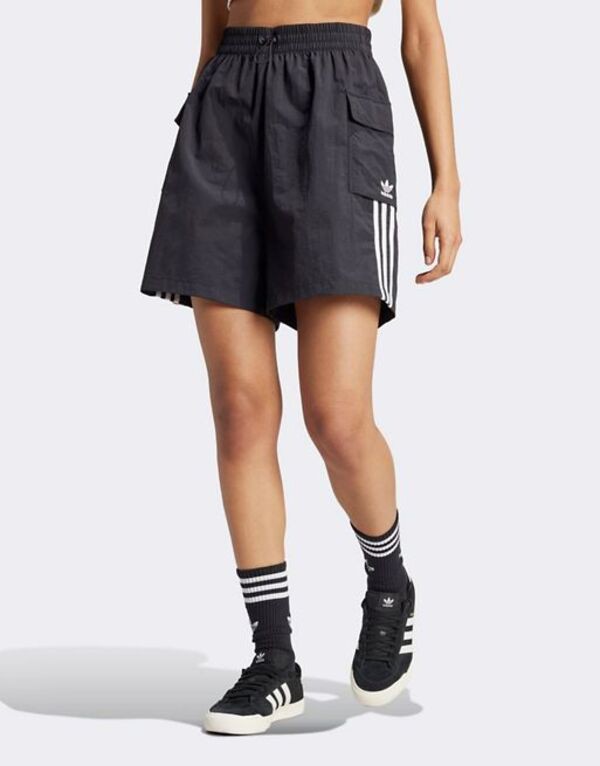 アディダス レディース ハーフパンツ・ショーツ ボトムス adidas Originals 3 stripe cargo shorts in black Black