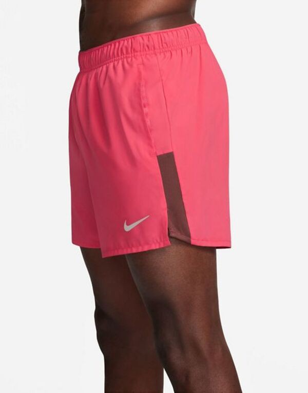 ナイキ メンズ ハーフパンツ・ショーツ ボトムス Nike Running Dri-FIT Challenger 5 inch shorts in pink PINK