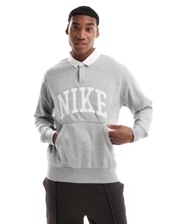 ナイキ メンズ シャツ トップス Nike Club longsleeve polo in gray Grayの通販は