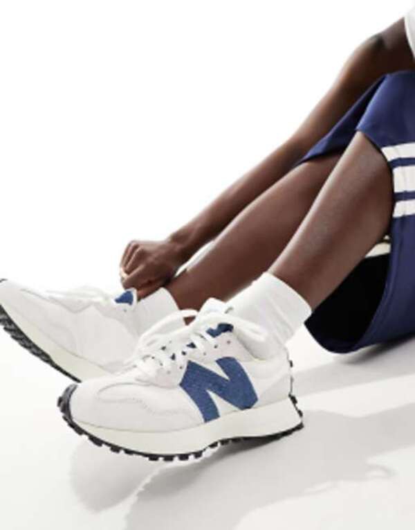 ニューバランス レディース スニーカー シューズ New Balance 327 sneakers in off white with denim blue detail CREAM