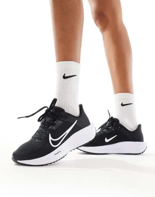ナイキ レディース スニーカー シューズ Nike Running Quest 6 sneakers in black and white WHITE