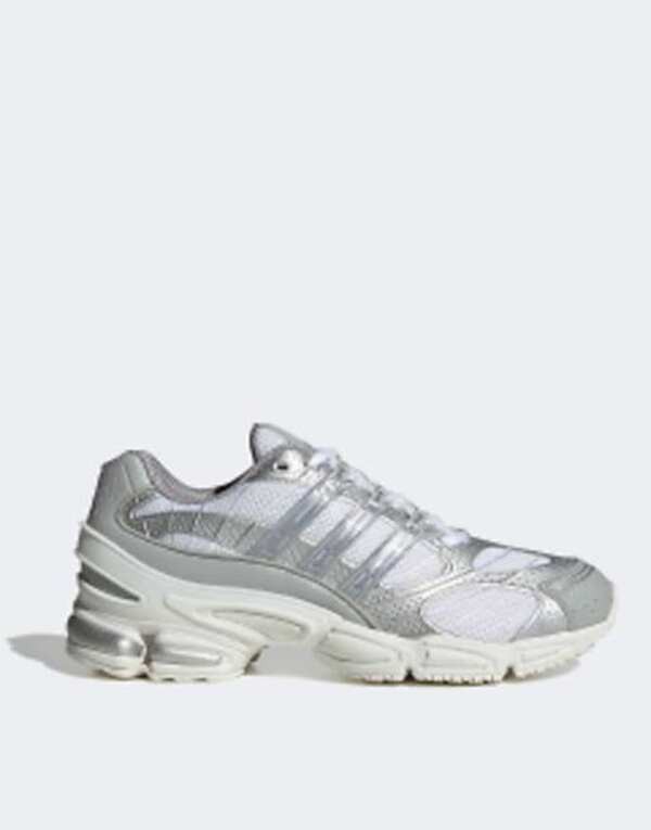 アディダス レディース スニーカー シューズ adidas Originals Ozweego Pro sneakers in white and silver WHITE