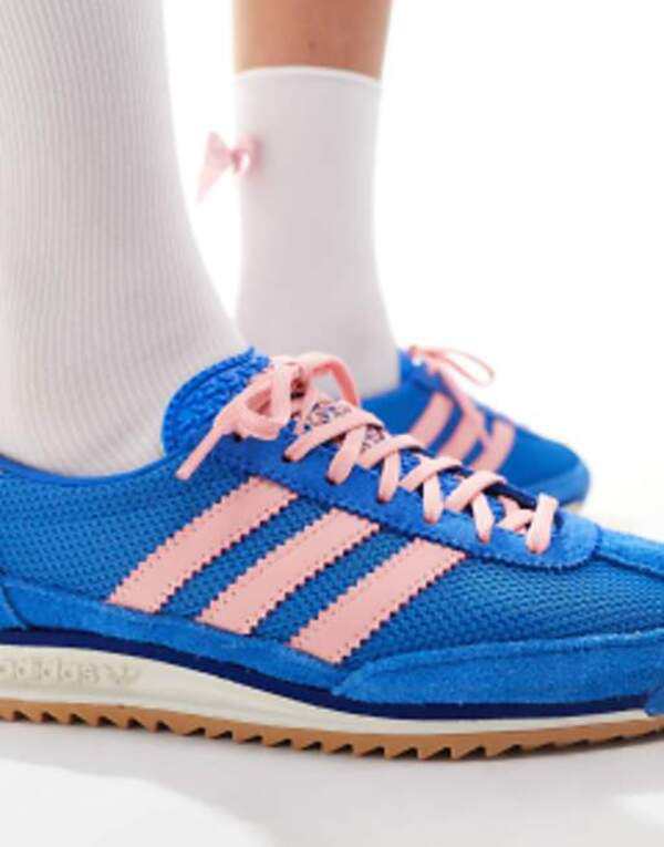 アディダス レディース スニーカー シューズ adidas Originals SL 72 OG sneakers in blue and pink BLUE