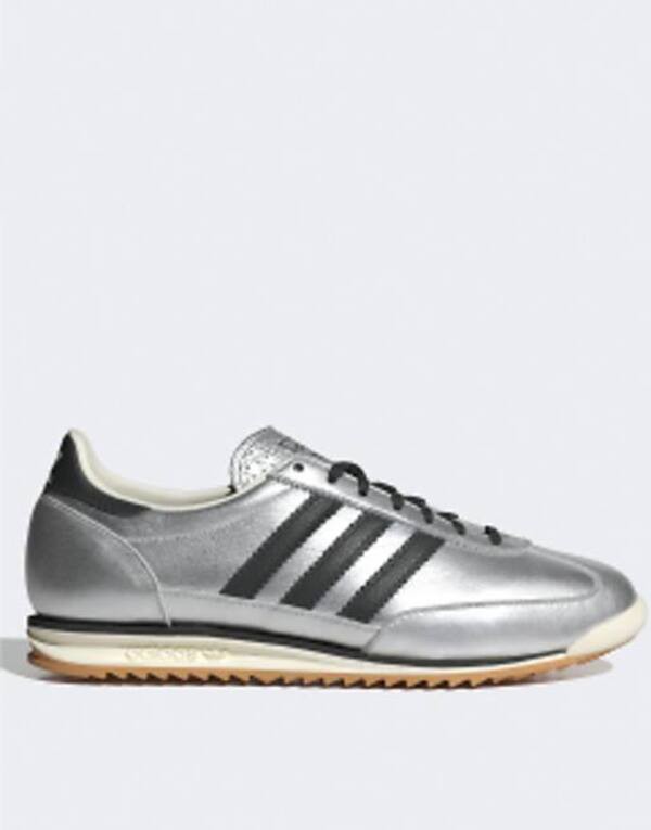 アディダス レディース スニーカー シューズ adidas Originals SL 72 OG sneakers in silver and black SILVER