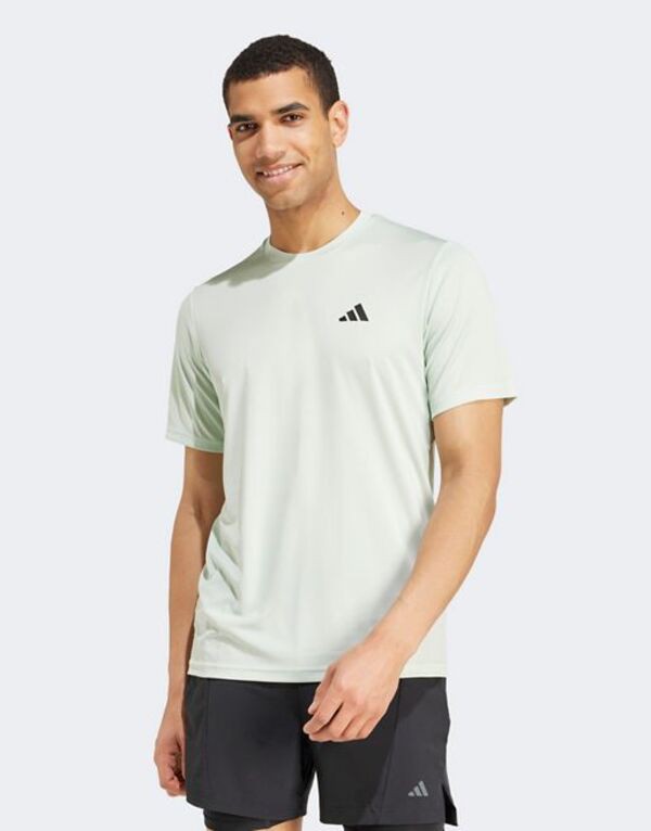 アディダス メンズ Tシャツ トップス adidas Training Essentials T-shirt in green LIGHT GREENの通販は