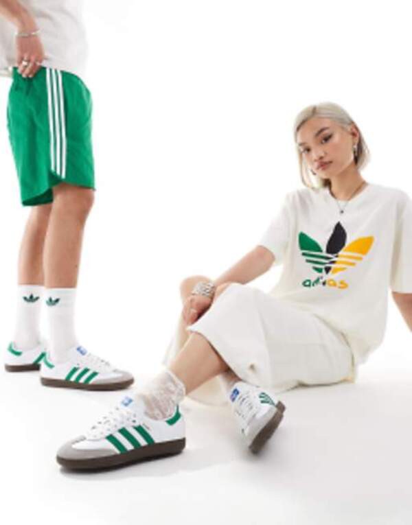 アディダス レディース スニーカー シューズ adidas Originals Samba OG sneakers in white and green WHITE