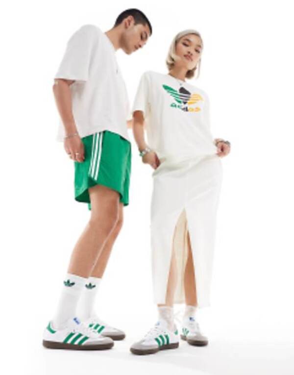 アディダス レディース スニーカー シューズ adidas Originals Samba OG sneakers in white and green WHITE