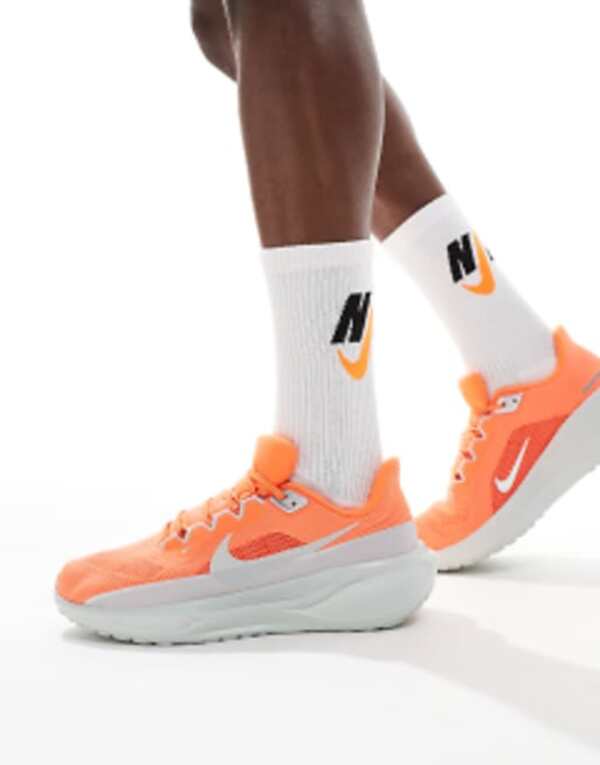 ナイキ メンズ スニーカー シューズ Nike Running Pegasus 41 sneakers in orange and silver ORANGE