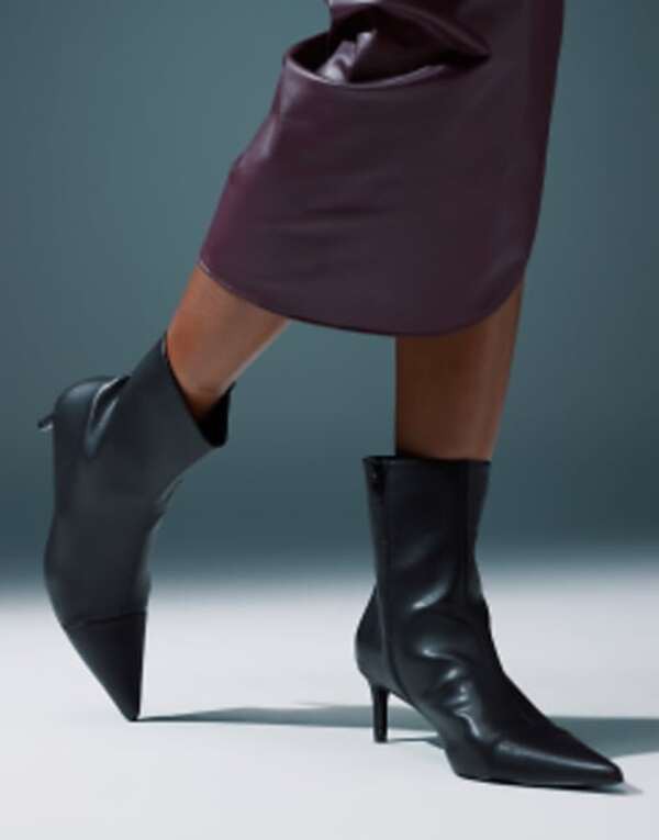 エイソス レディース ブーツ・レインブーツ シューズ ASOS DESIGN Rosalie kitten heel mid boots in black Blackの通販は
