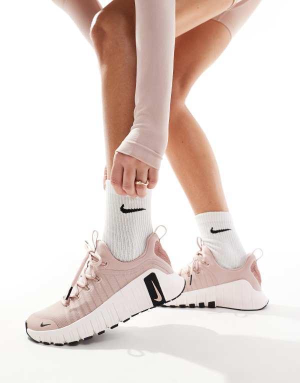 ナイキ レディース スニーカー シューズ Nike Training Free Metcon 6 Premium sneakers in light pink and off white LIGHT PINK