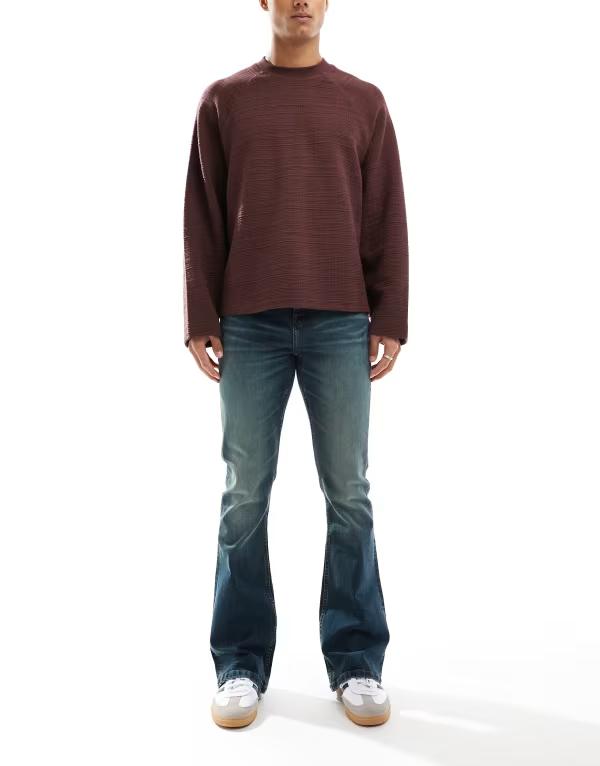 エイソス メンズ デニムパンツ ボトムス ASOS DESIGN stretch flare jeans in mid blue with green tint Mid wash blue