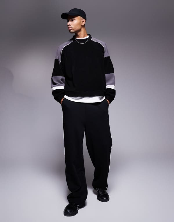 エイソス メンズ ニット・セーター アウター ASOS DESIGN extreme oversized color block sweater in black gray and white fleece Black