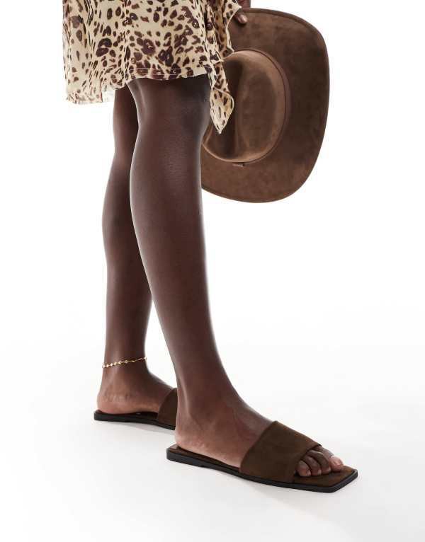 エイソス レディース サンダル シューズ ASOS DESIGN Fig square toe flat mule sandals in chocolate Chocolate