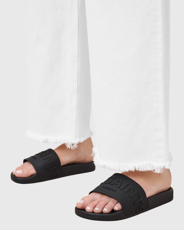 【リゾート地気分が味わえる♪】CHANEL ビーチマット 贅沢リゾート気分♪】CHANEL ビーチマット