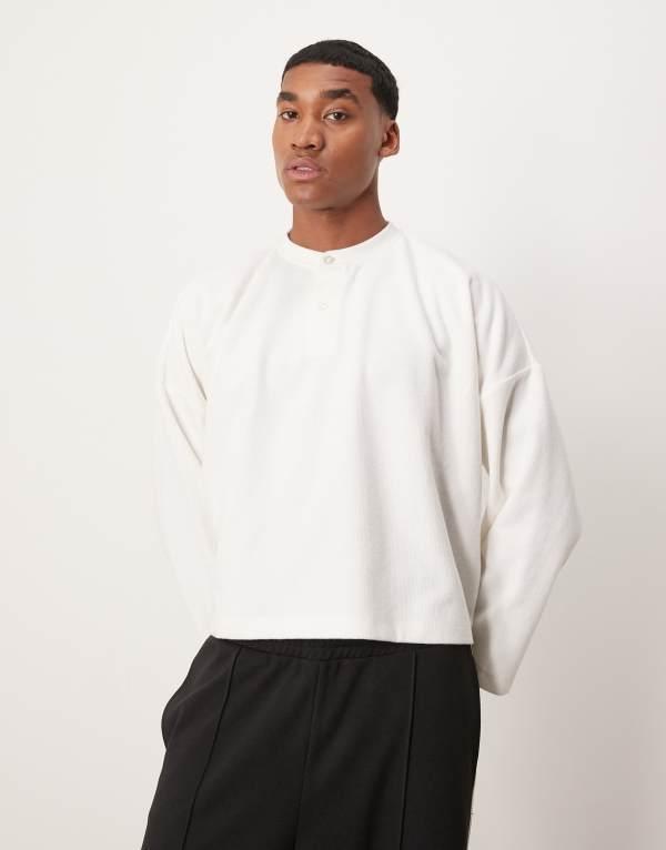 【関送込】ADIDAS レアルマドリード ハーフジップスウェット 関送込】ADIDAS レアルマドリード ハーフジップスウェット