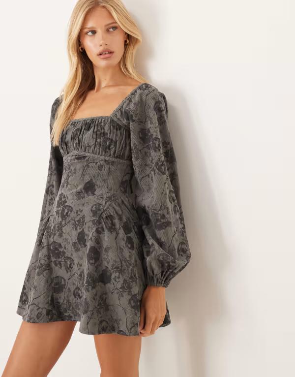 平和屋着物○上質な小紋 舞花文 桜 金彩 正絹 逸品 AAAY4779ck