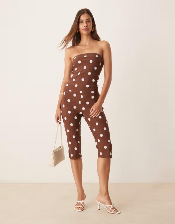 エイソス レディース カジュアルパンツ ボトムス ASOS DESIGN polka dot bengaline capri pants in brown BROWN