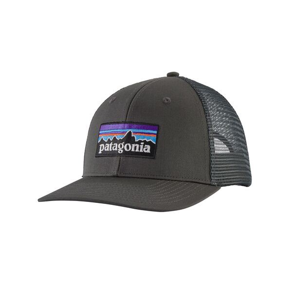 パタゴニア メンズ 帽子 アクセサリー Patagonia Men's P-6 Logo Trucker Hat Forge Grey