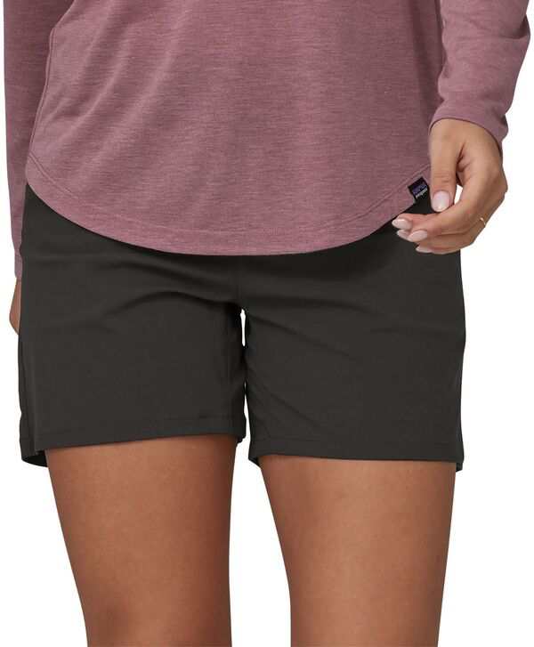 パタゴニア レディース ハーフパンツ・ショーツ ボトムス Patagonia Women's Quandary Shorts Black