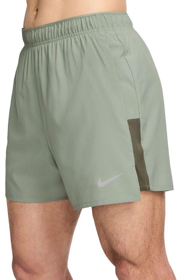 ナイキ メンズ ハーフパンツ・ショーツ ボトムス Nike Men's Dri-FIT Challenger 5" Brief-Lined Versatile Shorts Jade Horizonの通販は